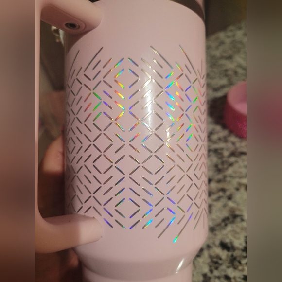 Stanley Pink Tumbler with Handle - Picture 5 of 5